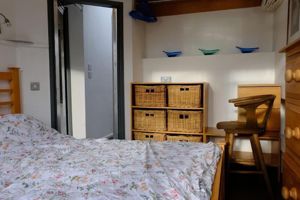 Stylish Near Carnaby Street Apartament